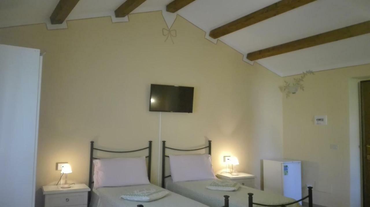 Agriturismo Monte Pino Telti Εξωτερικό φωτογραφία